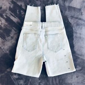 Pacsun Distressed Denim Jeggings Size 24
